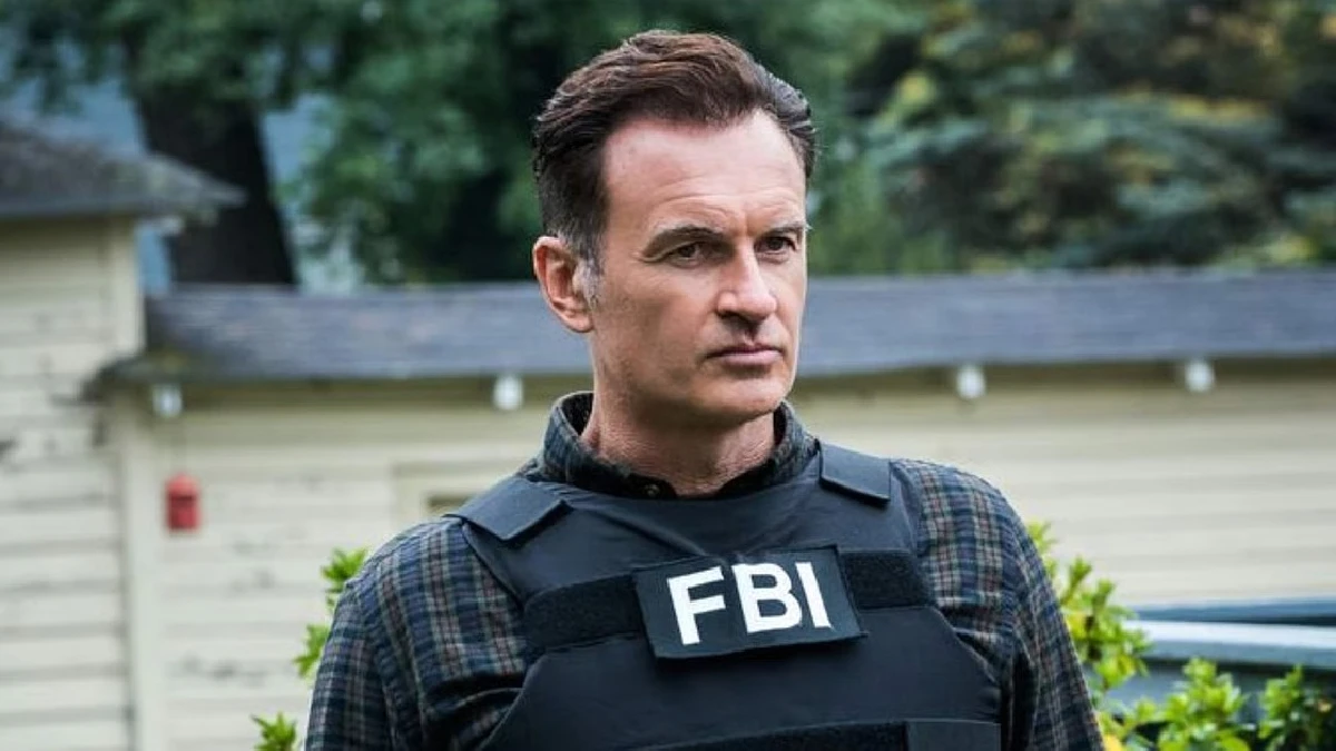 Julian McMahon