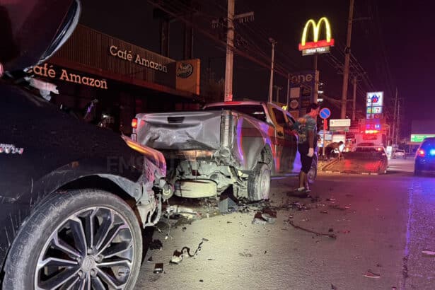Drunk Driver Crashes into Police Patrol Truck