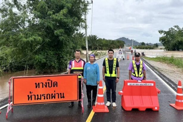 Highways Department Closes Roads Chiang Rai Due to Severe Flooding