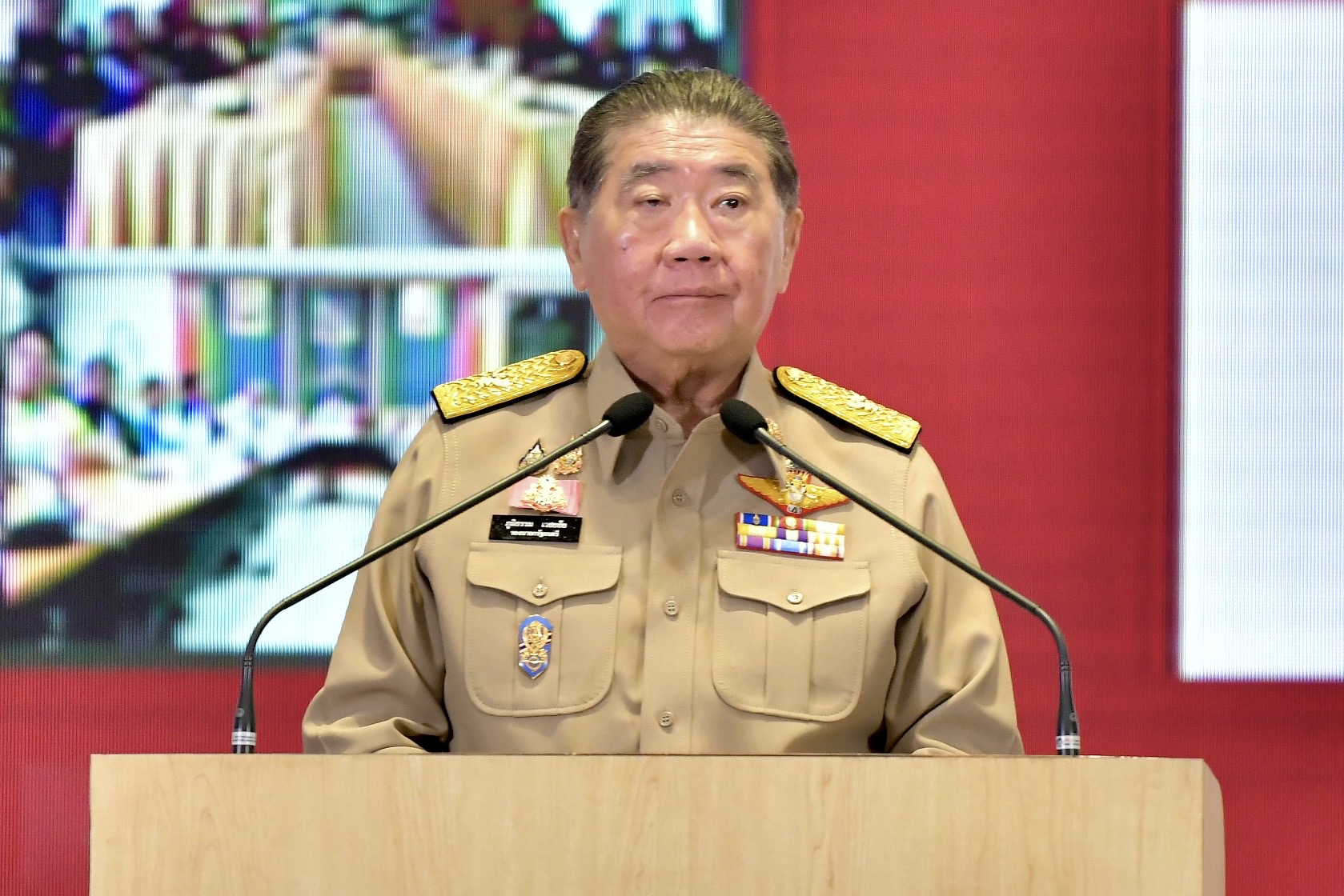 Prime Minister, Phumtham Wechayachai