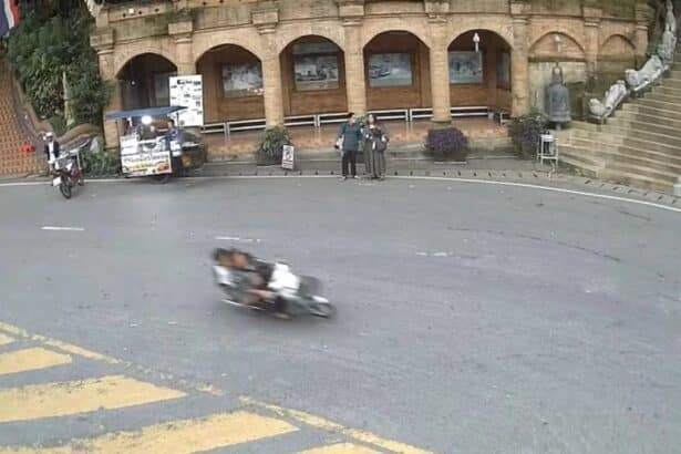 Motorcycle Crash Chiang mai Temple