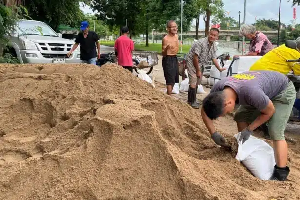Chiang Rai Prepares for Storm Wipha, Residents and Businesses Step Up Flood Protection