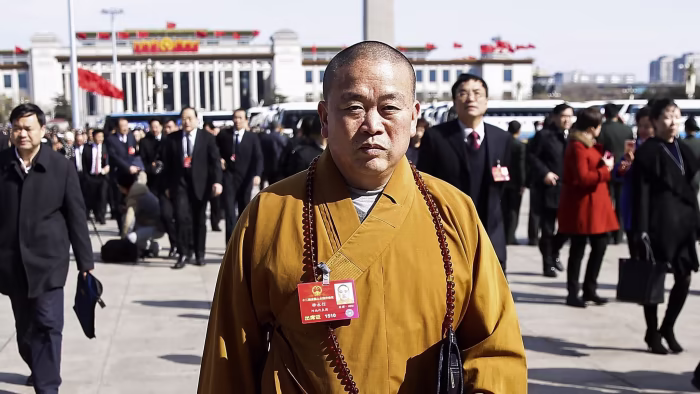 Shi Yongxin’s Path to Power
