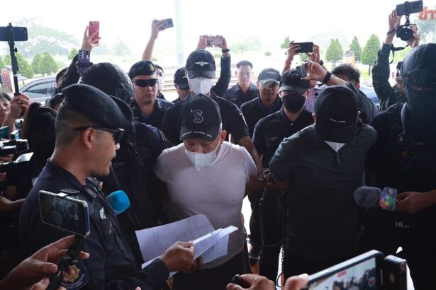 Drug Traffickers Taken into Custody, Mae Sai, Chian Gai