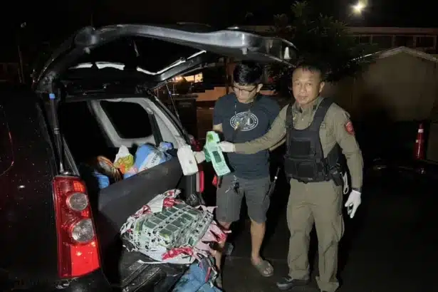 Chiang Rai Police Seize Over 100kg of Crystal Meth After Vehicle Chase
