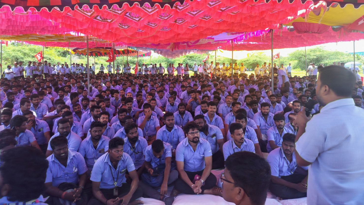 Indian workers fear economic downturn