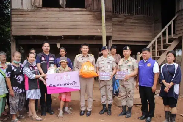 Nan Governor Provides Assitance to 80-Year-Old Granny