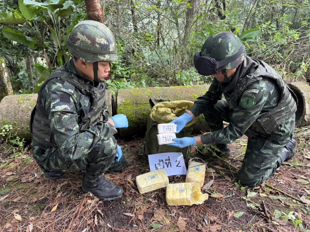 Soldiers Shoot and Kill 5 Drug Runners During a Firefight in Chiang Mai