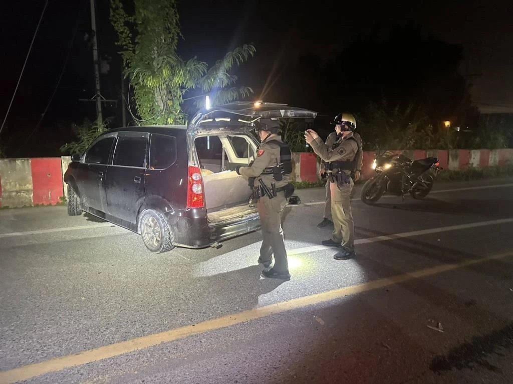 Chiang Rai Police Seize Over 100kg of Crystal Meth After Vehicle Chase