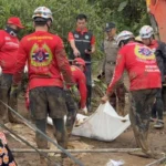 Rescue Workers Recover 2 More Dead Bodies from Mud Slide Chiang Mai