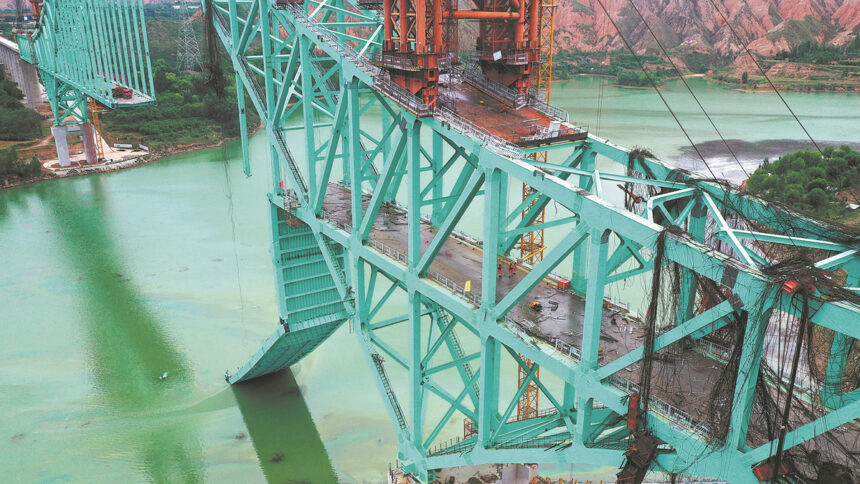 Bridge Collapses in Northwest China