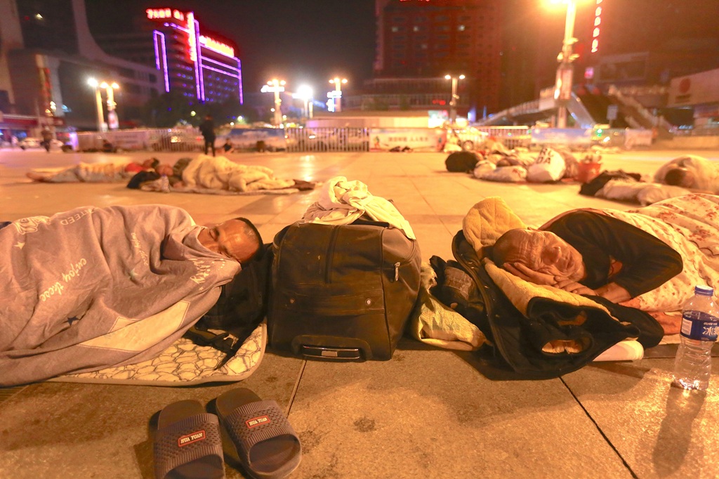 Guangdong Faces Economic Downturn
