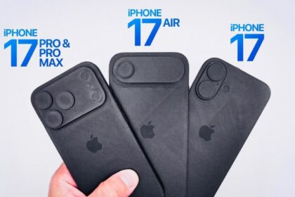 Apple Fan in Thailand Giddy Over the Release of the iPhone 17