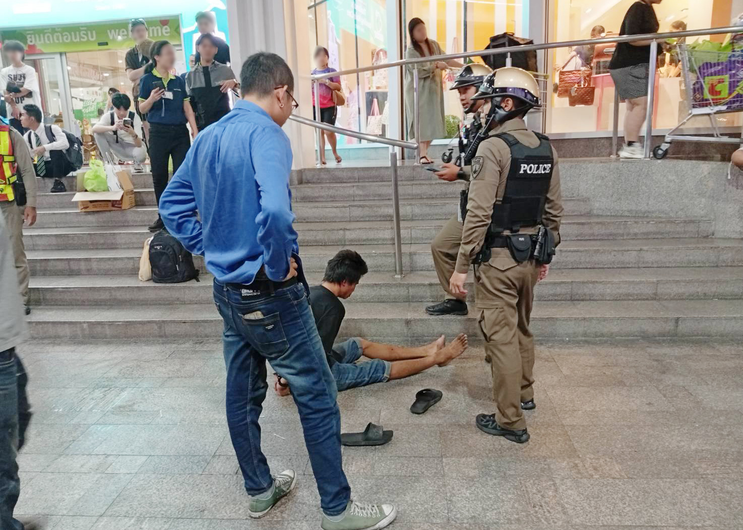  Man Sets Malaysian Tourist Couple on Fire in Bangkok