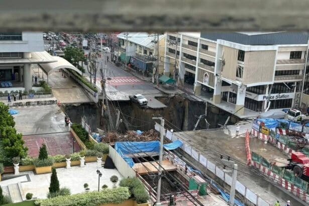 Massive Sinkhole Swallows Samsen Road in Bangkok: Vajira Hospital and Police Station