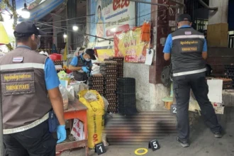 Police Officer Shoots and Kills Egg Vendors Then Himself