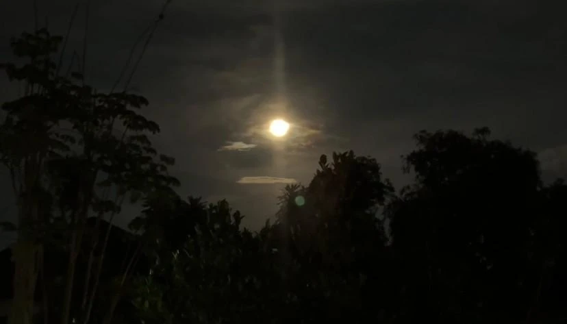 Northern Thaialnd Residents Witness First Blood Moon in Three Years