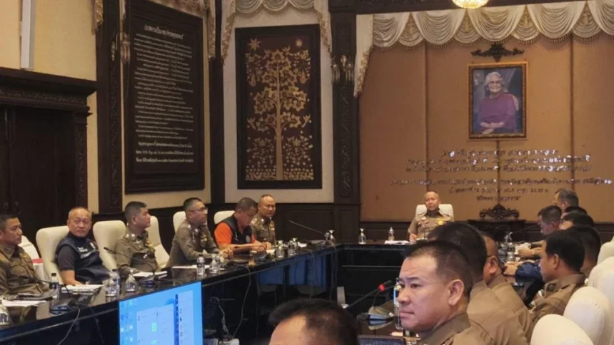Chiang Mai Police Hunt for Dangerous Youth Gangs