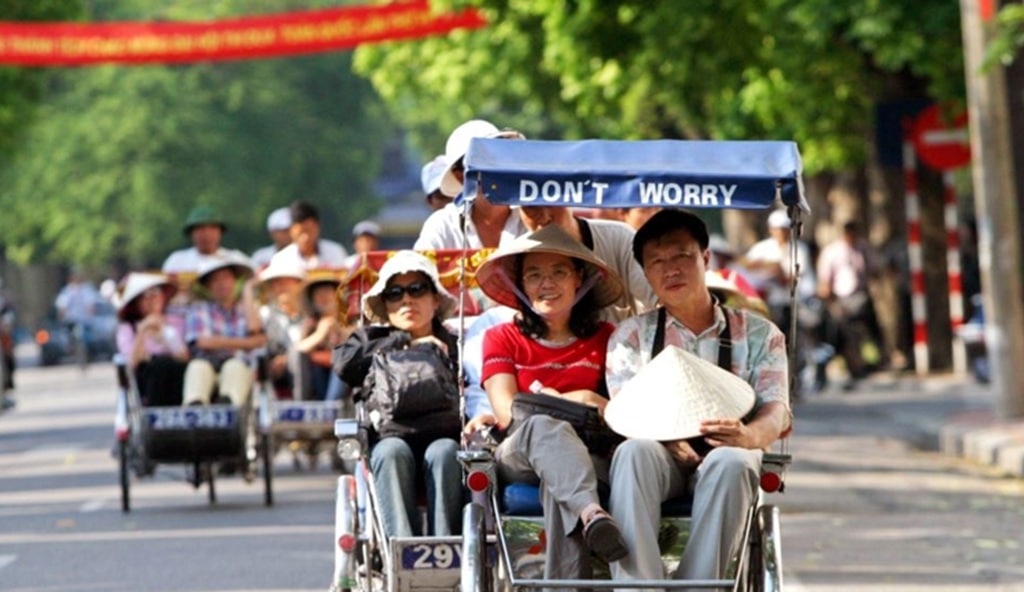 Chinese Tourists Once Loyal to Thailand Choosing Vietnam in Growing Numbers