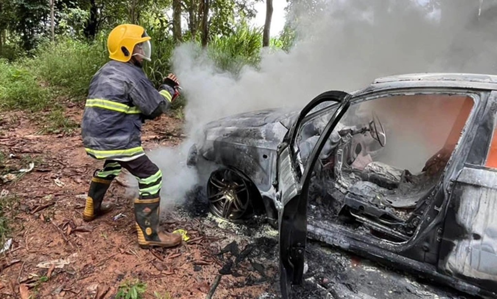 Police Investigate After 3-Year-Old Burns to Death in Car