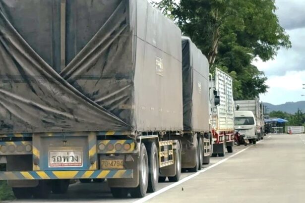 hai-Myanmar Trade Comes to a Hault in Mae Sai, Chiang Rai