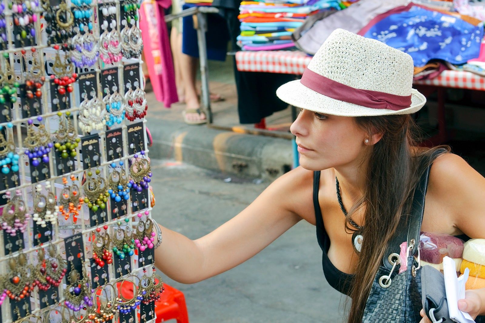  Bangkok's Khao San Road 