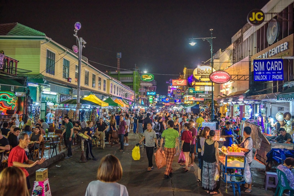  Bangkok's Khao San Road 