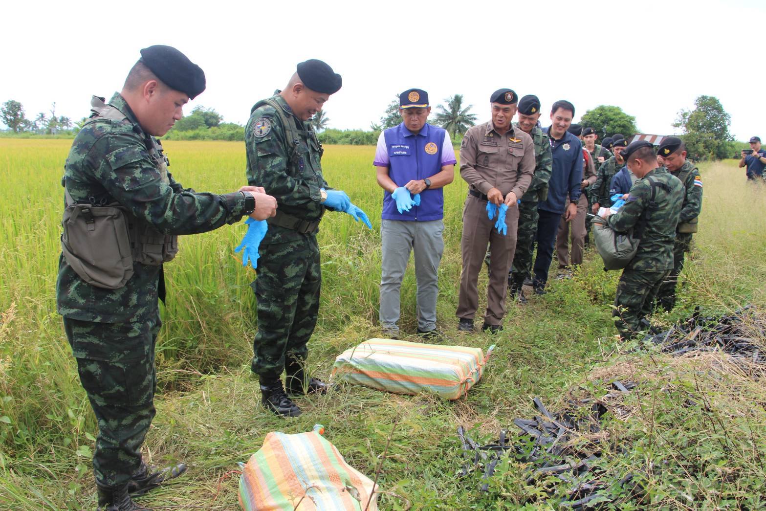 Chiang Rai Soldier Seize 245Kg of Crystal Meth