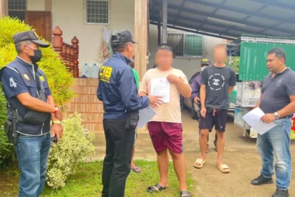 Police Arrest Online Scammers