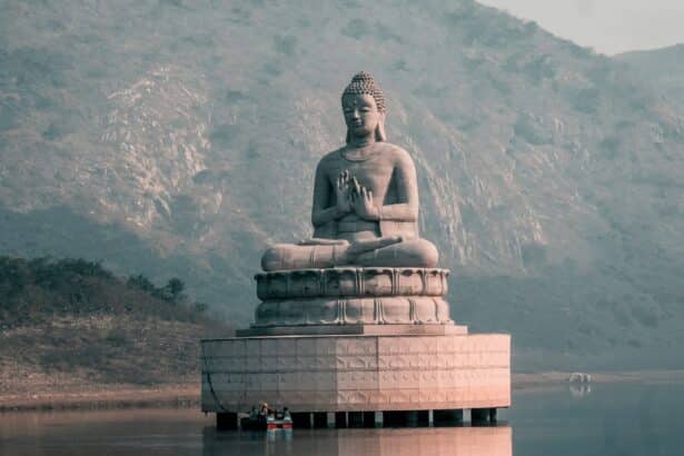 Buddhism and The Origins of the Buddha Statue in India
