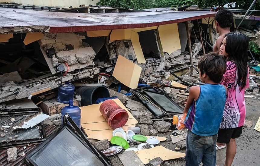 Cebu Philippines Still in a Crisis 5 Days After Deadly 6.9 Earthquake