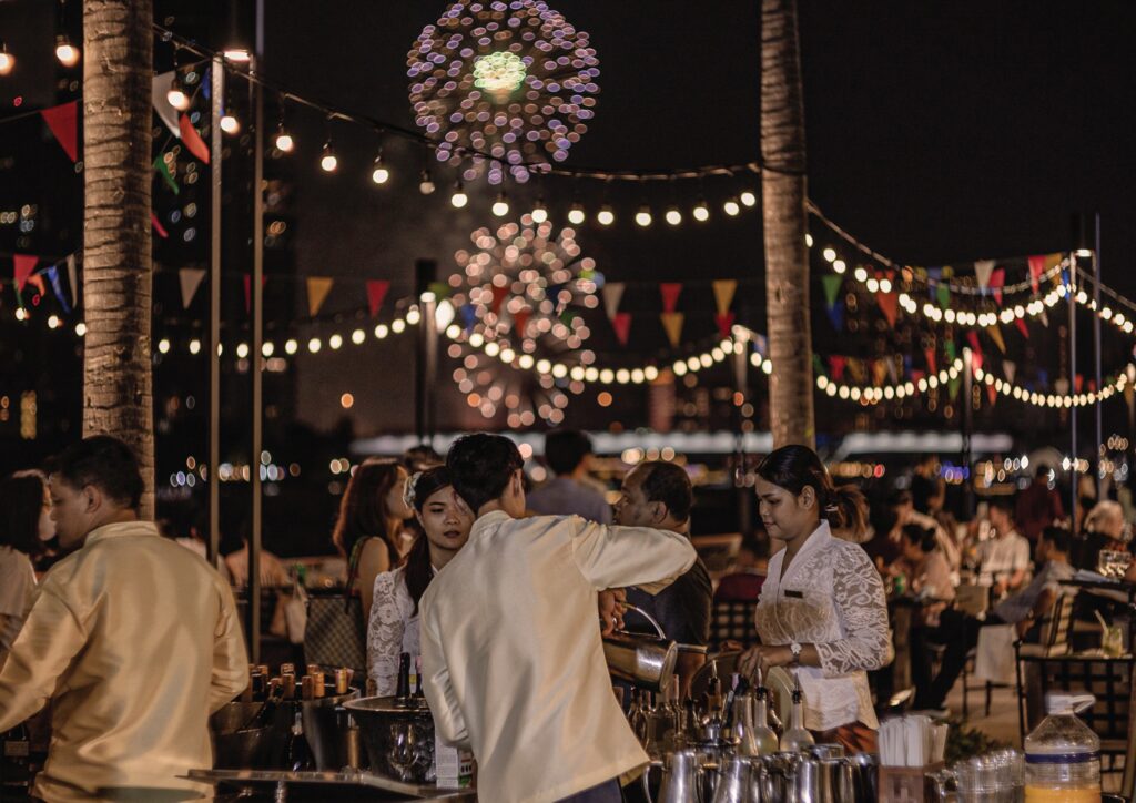  Loy Krathong By the Chao Phraya River