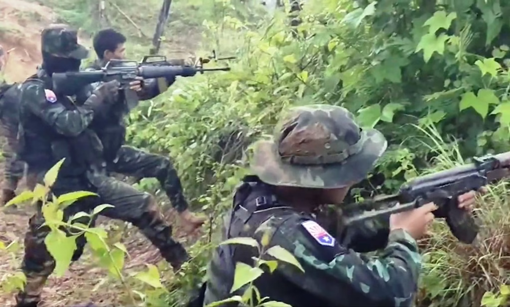 Fighting Myanmar, Mae Sot