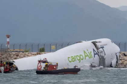 Hong Kong 747 crash