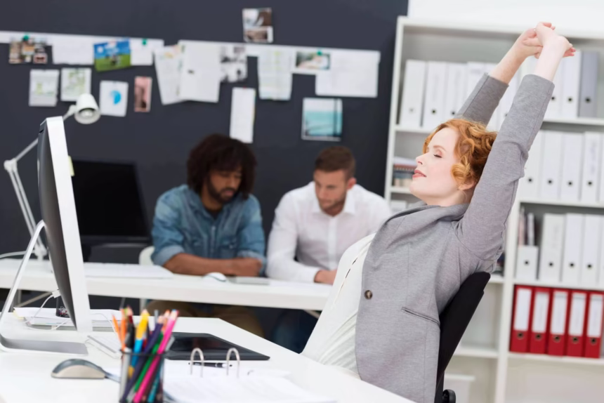 How Office Workers Secretly Stay Fit at Desk Jobs
