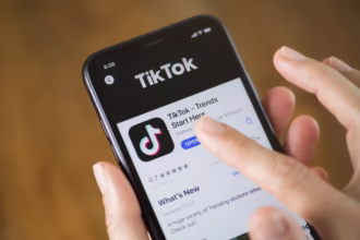 How the TikTok Algorithm Really Works in 2025