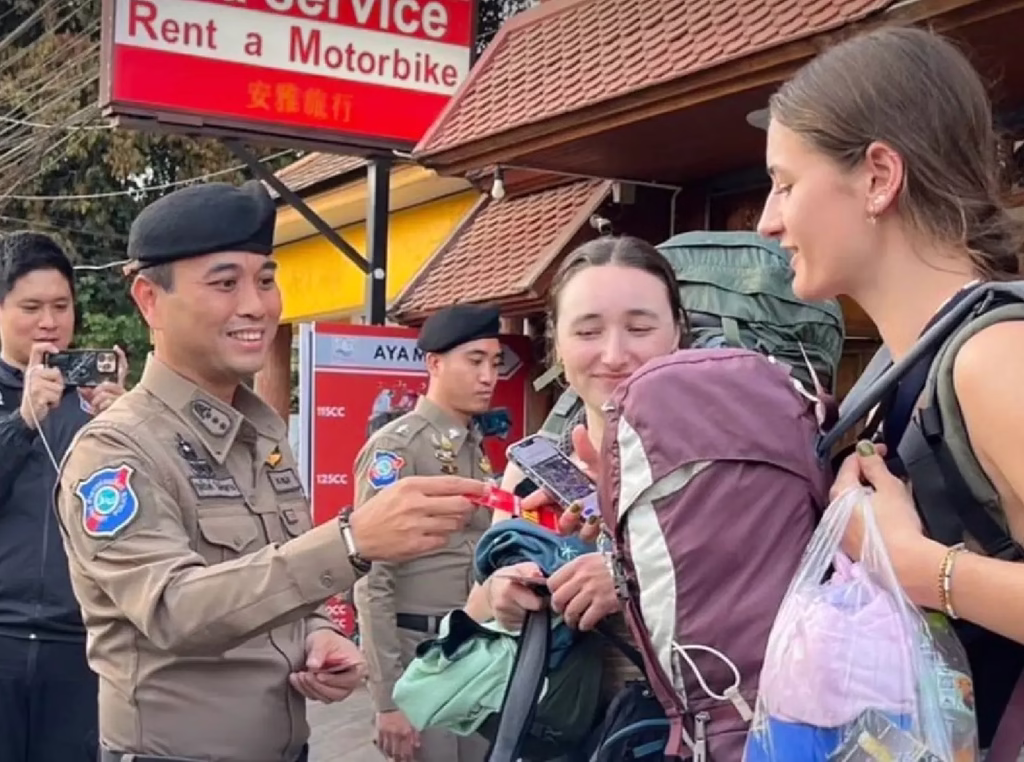 Israeli Tourirts Pai Thailand