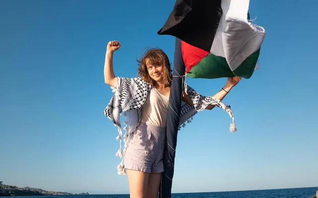 gaza flotilla selfies