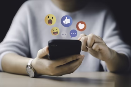 Decentralized Social Media Profile