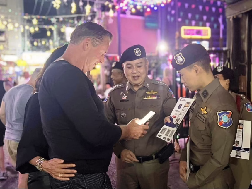 Tourist Police Warn Over Scams Targeting Tourists in Thailand