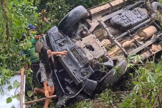 7 Vehicles Crash in Lampang1