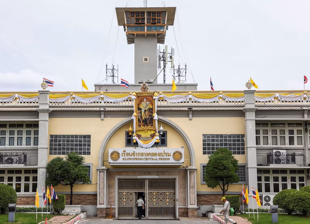 Bangkok Prison Officials Sacked
