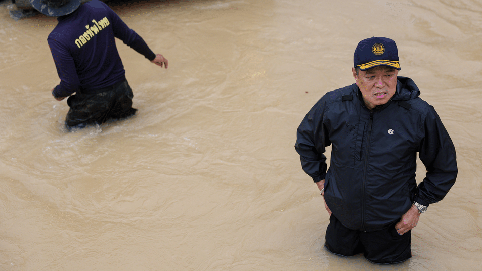 PM vows to stay in Hat Yai as floods emergency escalates Around Thailand 26 Nov 2025 by Thai PBS World LISTEN soundwave Prime Minister Anutin Charnvirakul