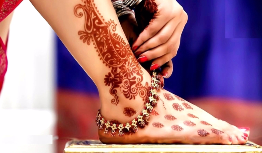 Simple Mehndi Designs for Feet You’ll Love 15 Easy, Pretty Ideas with Steps