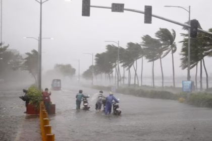 Typhoon Tino Tears Through the Central Philippines