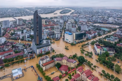 Vietman Floods Hue city, central Vietnam (Image Nyugen Phong Ptotography)