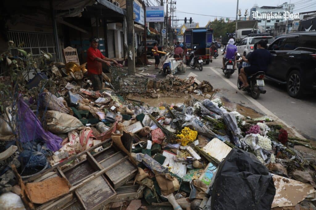 Flood Debris Hat Yai