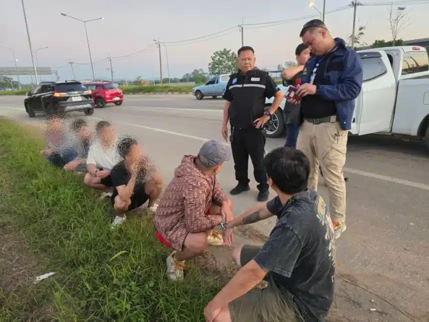 Chiang Rai Tourist Police Arrest 5 Chinese Nationals