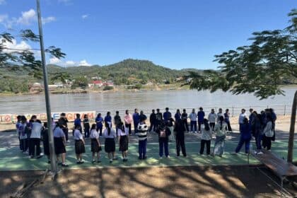 Chiang Rai Student Send 3,000 Letters to World Leaders