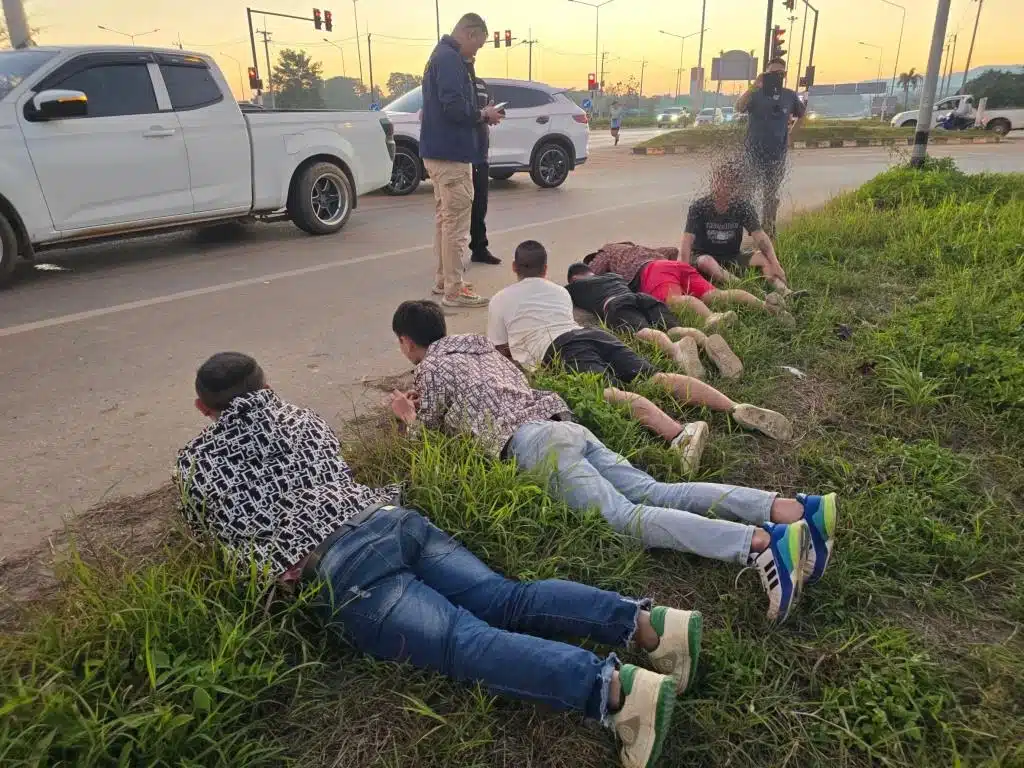 Chiang Rai Tourist Police Arrest 5 Chinese Nationals